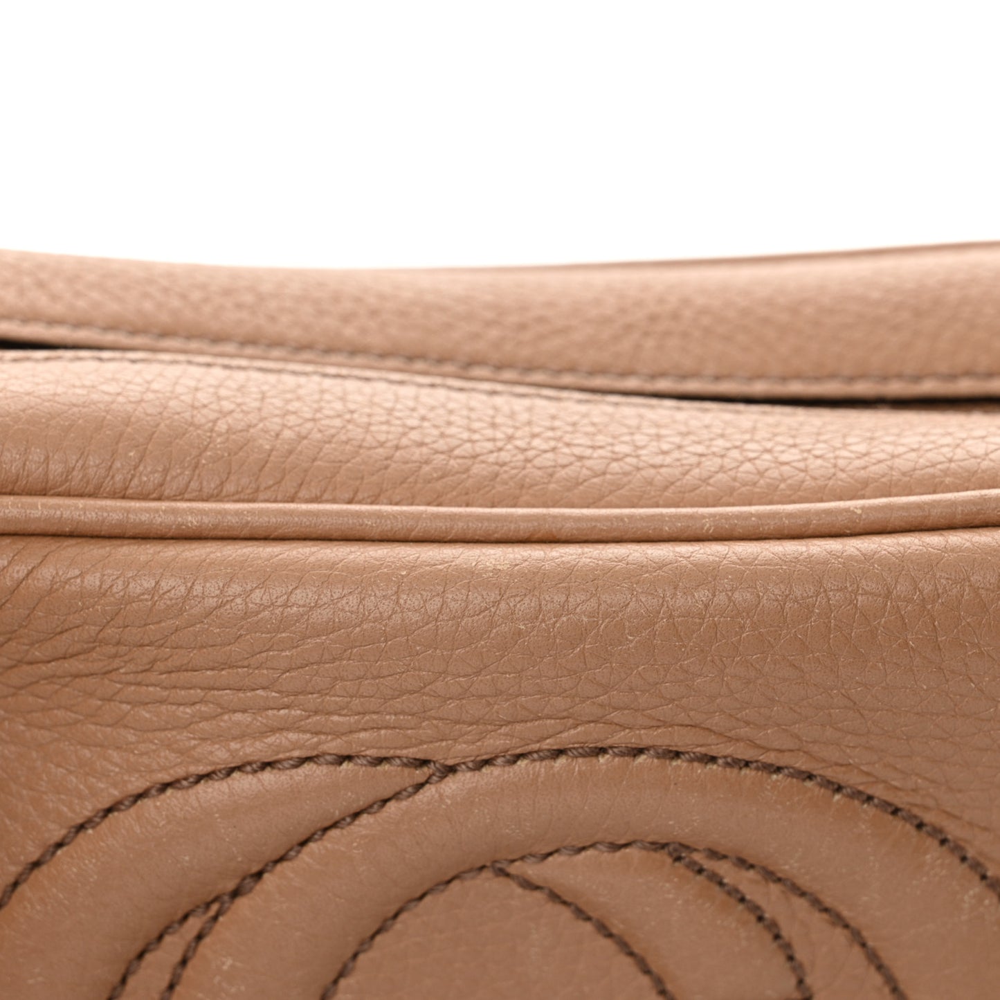 Pebbled Calfskin Small Soho Disco Bag Camelia