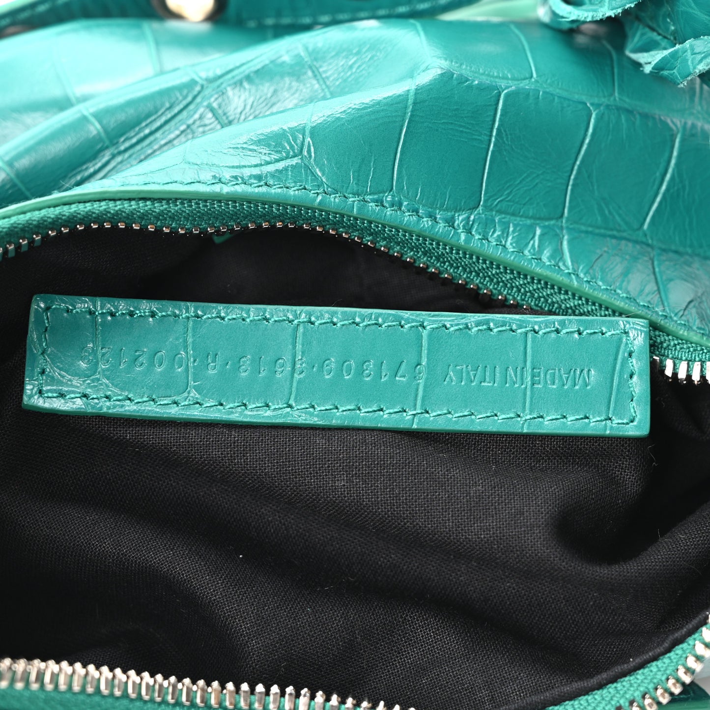 Extra Supple Calfskin Crystal Crocodile Embossed Le Cagole Shoulder Bag XS Jade