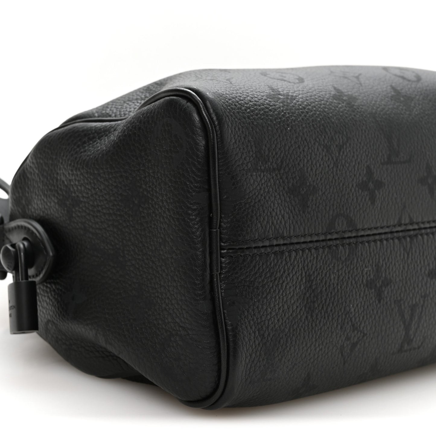 Calfskin Monogram Speedy P9 Bandouliere 20 Ultra Black