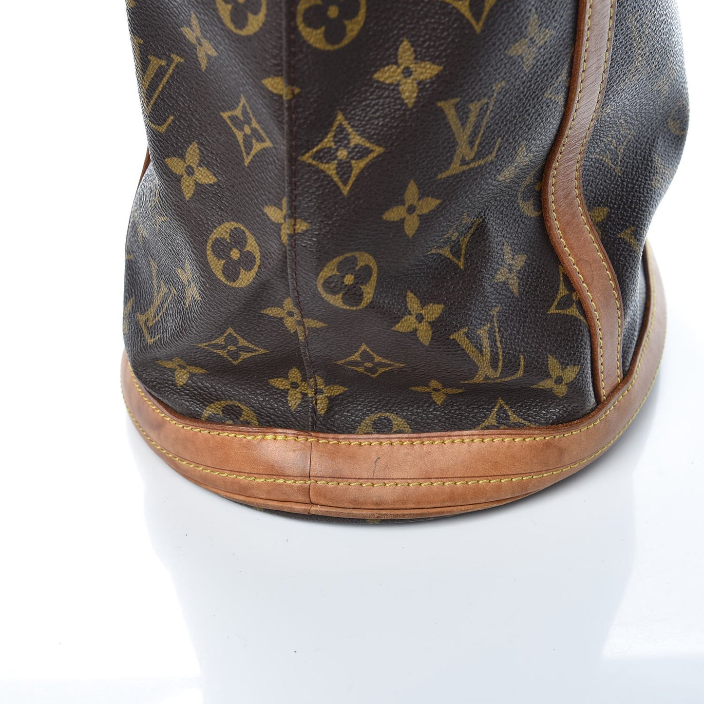 Monogram Bucket 27