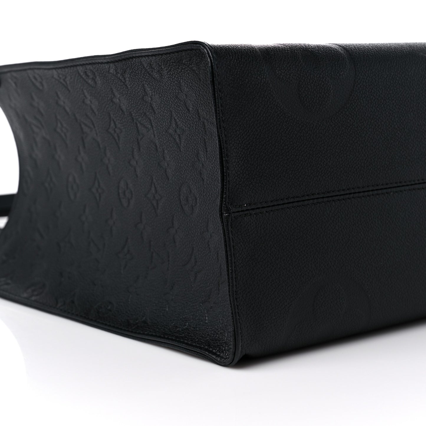 Empreinte Monogram Giant Onthego GM Black
