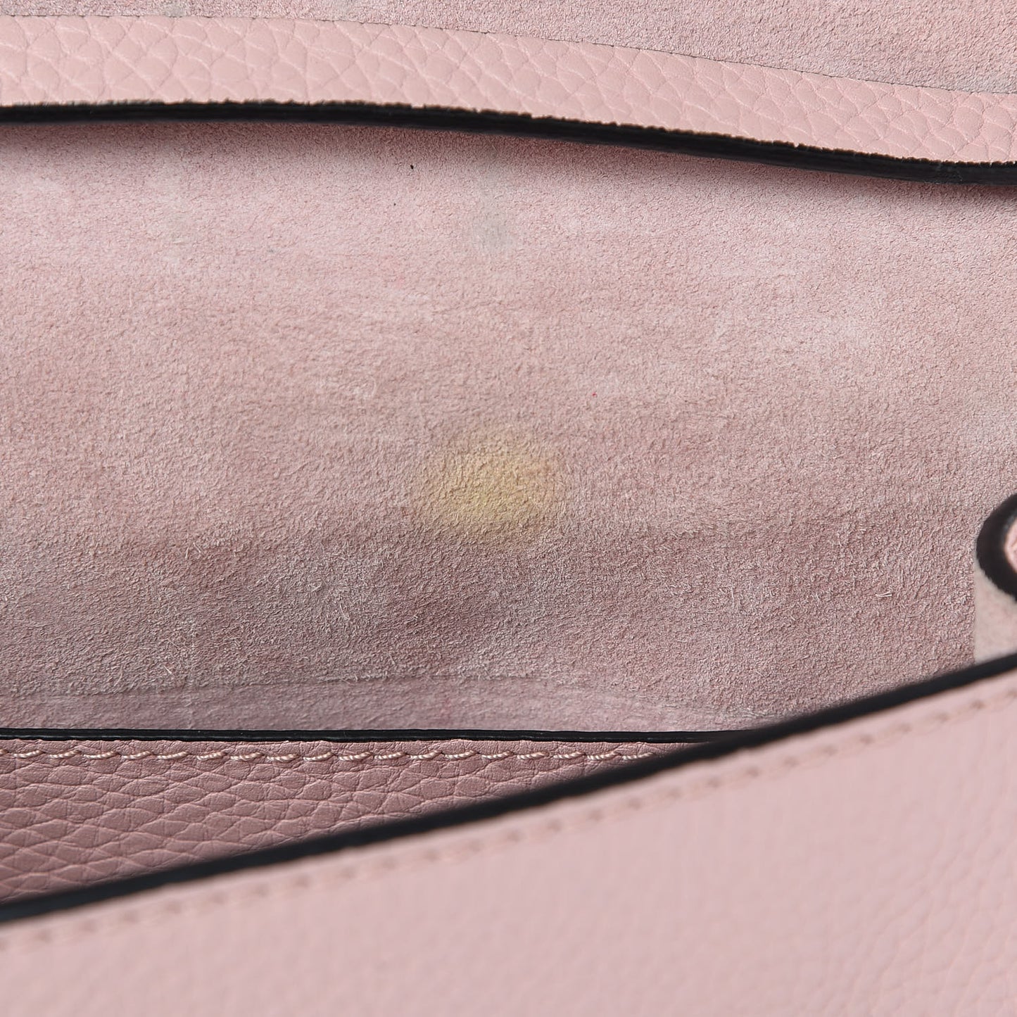 Pebbled Calfskin Medium Rockstud Flip Lock Crossbody Bag Rose Quartz