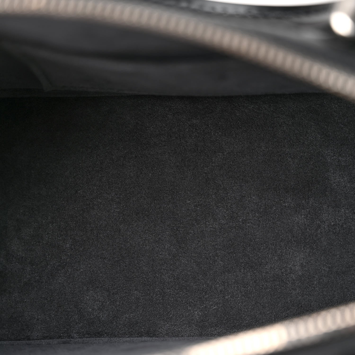 Louis Vuitton Epi Alma BB Black 5 of 10