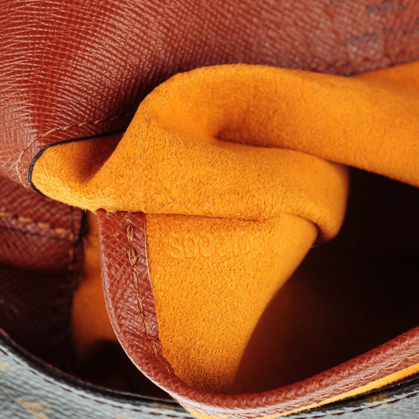 Monogram Musette Tango