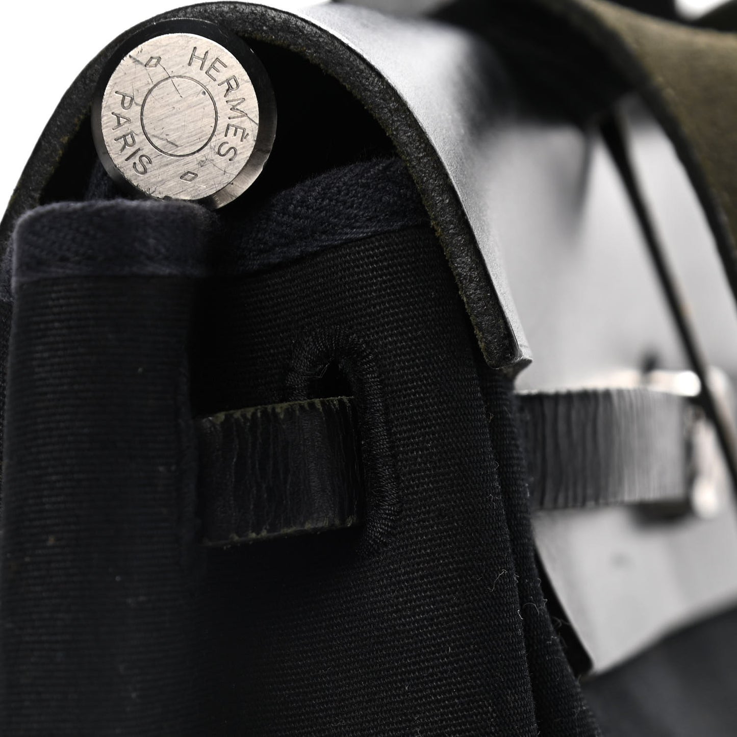 Toile Vache Calfskin Herbag 30 PM Black