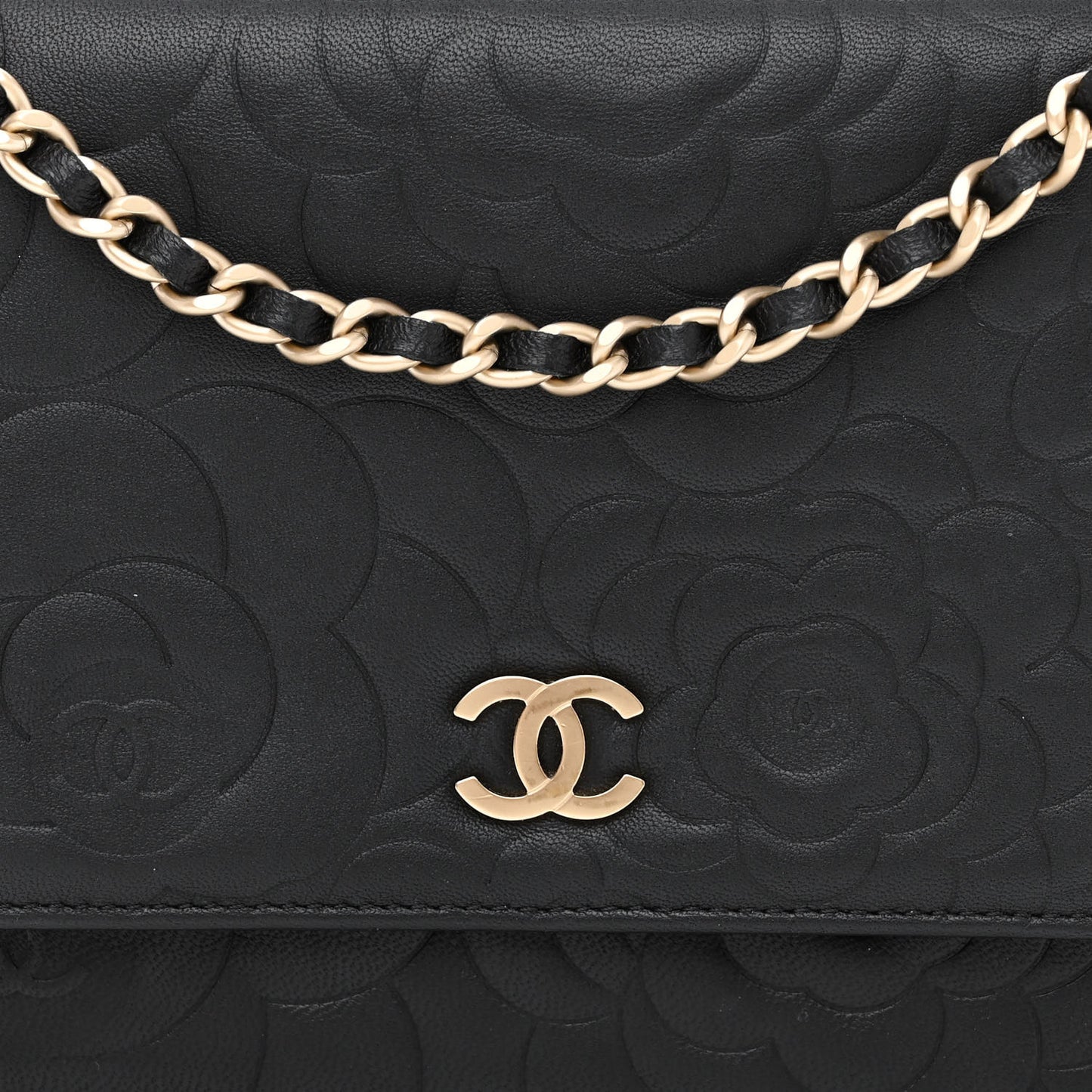 Lambskin Camellia Embossed Wallet on Chain WOC Black