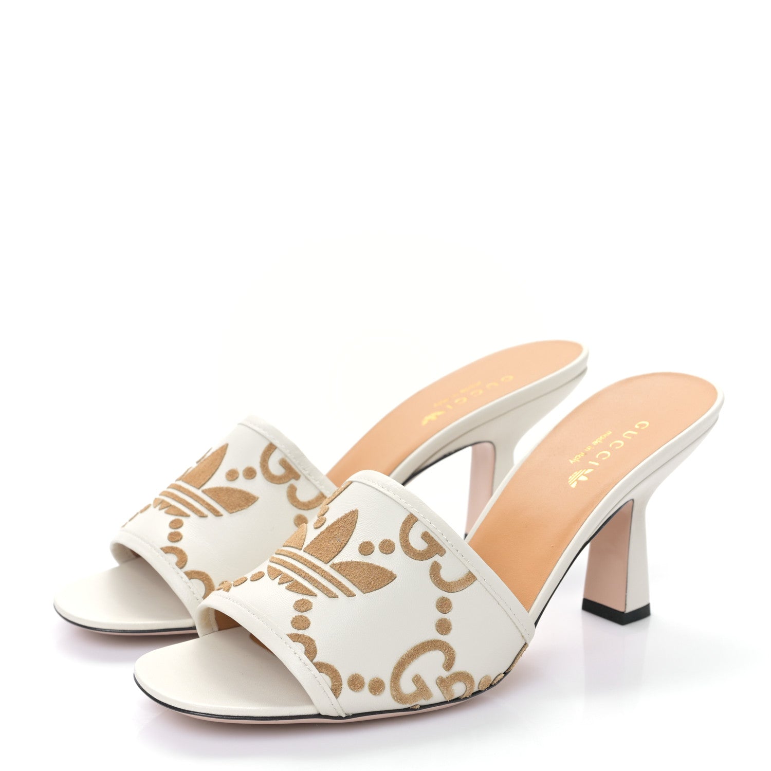 Gucci X ADIDAS Nappa Suede Monogram Jumbo GG Trefoil 75mm Slide Sandals 39.5 New Mystic White Sand 3 of 9