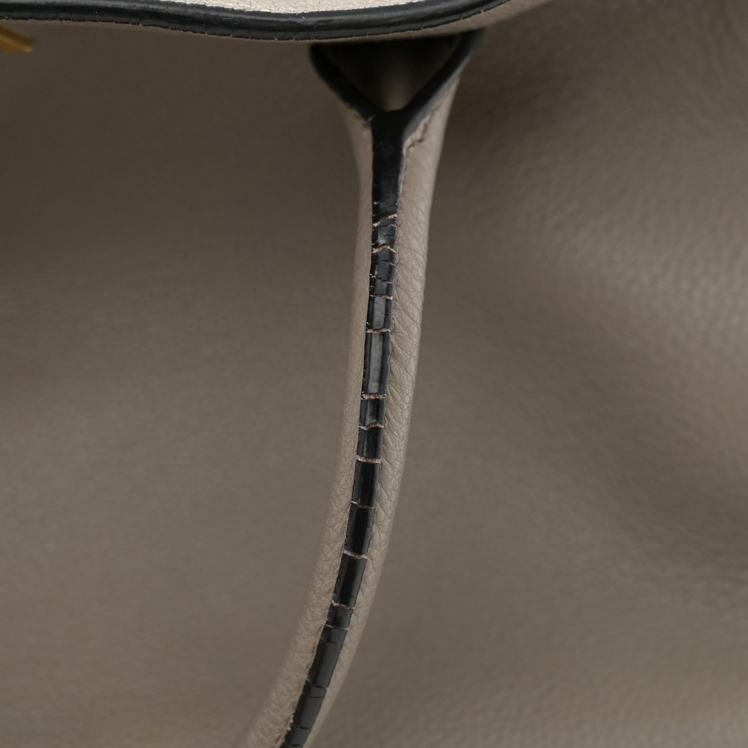 Prada Vitello Daino Tote Argilla 11 of 17