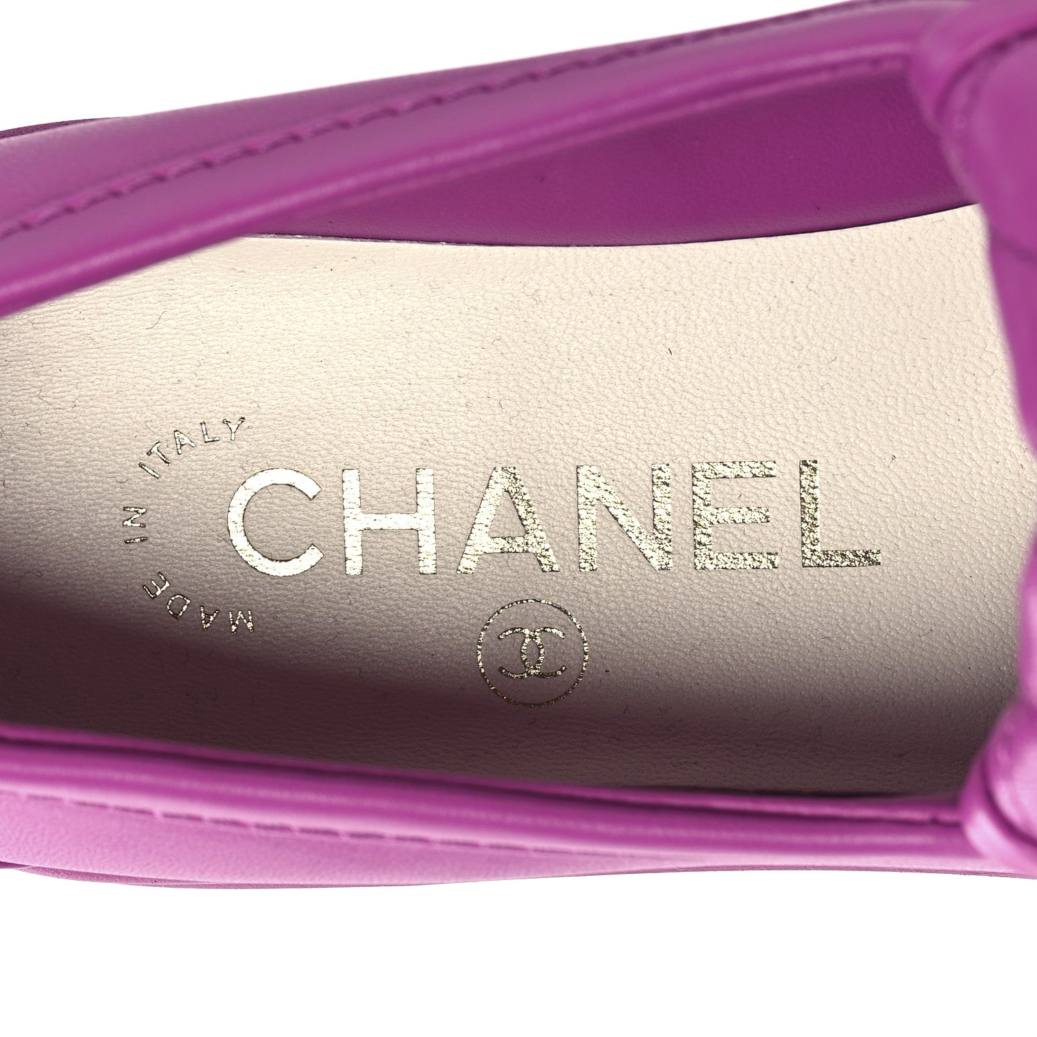 Chanel Lambskin Quilted CC Turnlock Loafers 35.5 Fuchsia 9 of 9