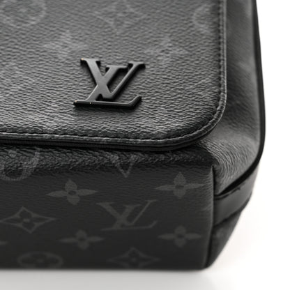 Louis Vuitton Monogram Eclipse District MM 10 of 12