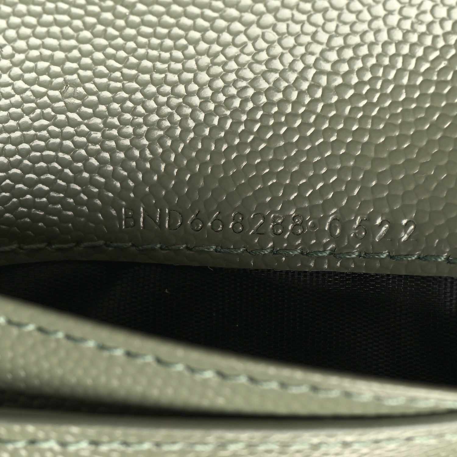 Saint Laurent Grain De Poudre Matelasse Chevron Monogram Compact Zip Around Wallet Vert Kaki 8 of 9