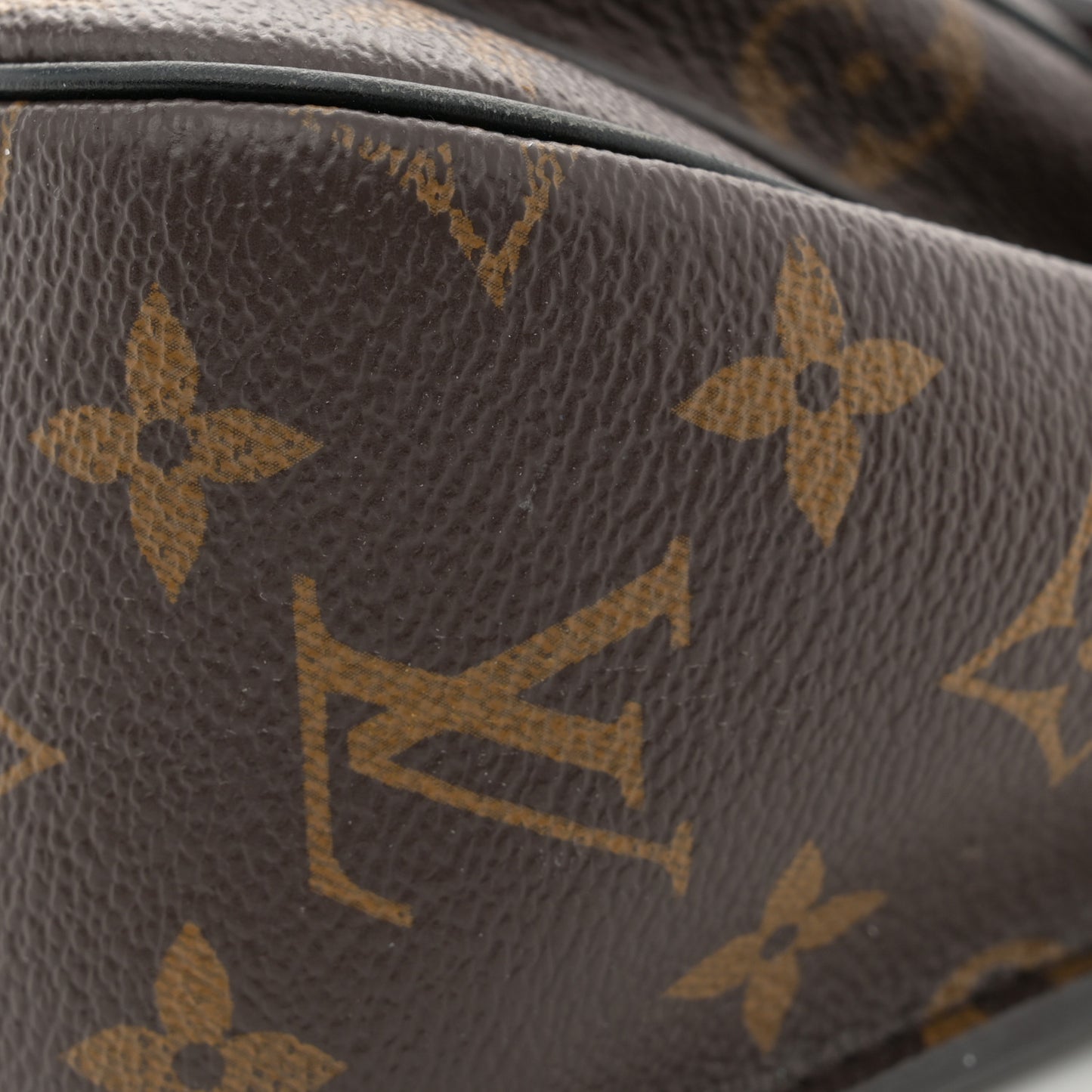 Monogram Passy