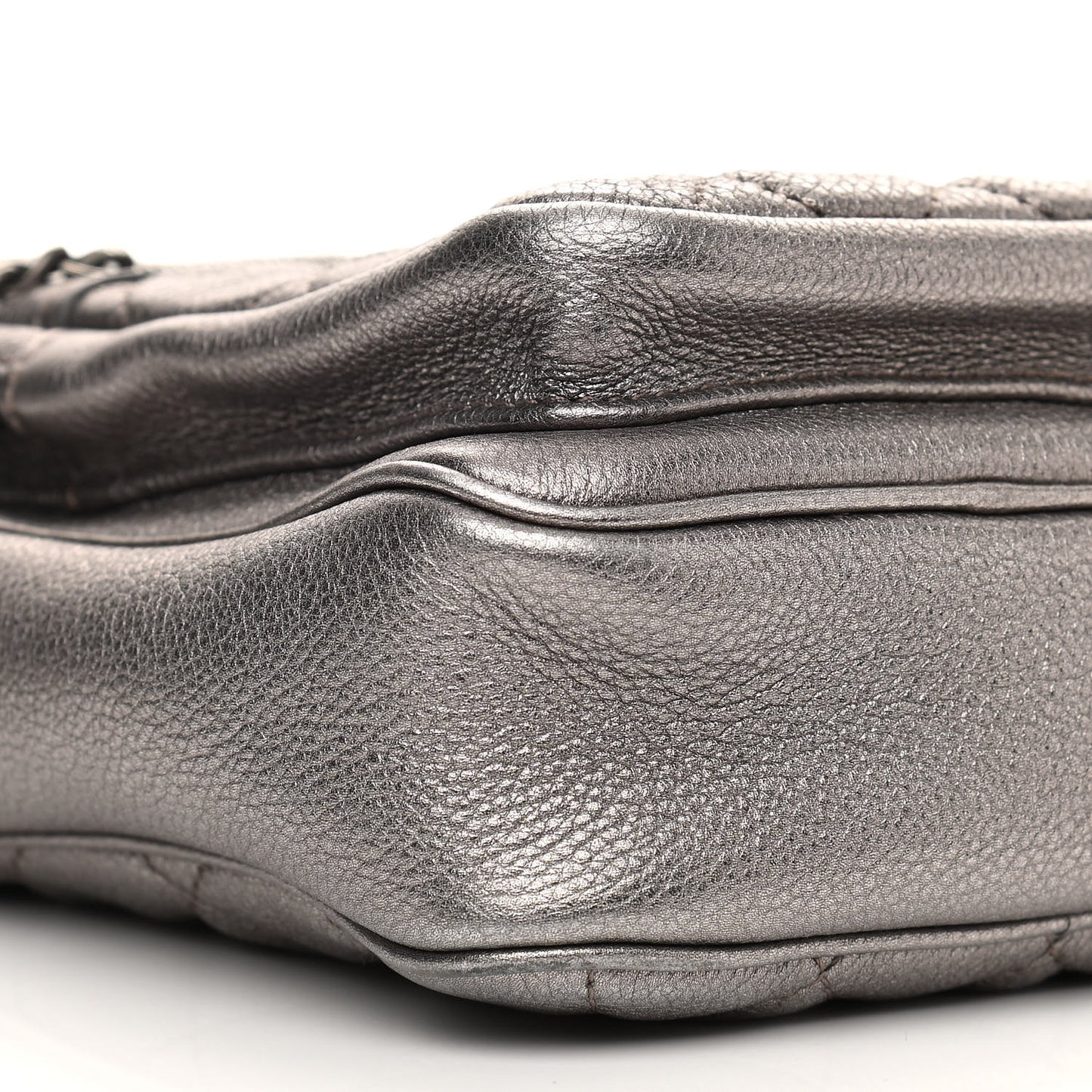 Calfskin Business Trip Vertical Camera Case Silver