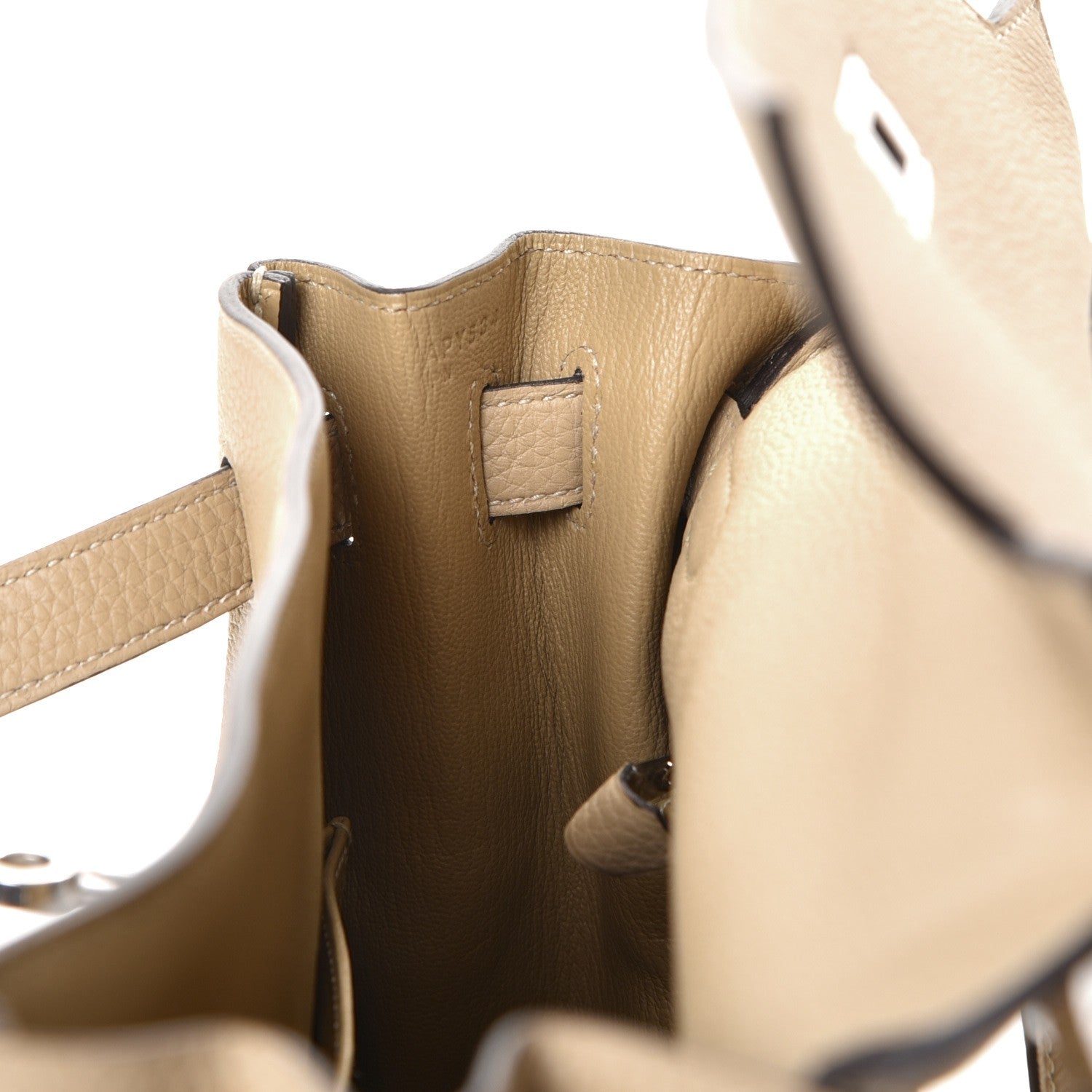 Hermes Togo Kelly Retourne 32 Trench 13 of 40
