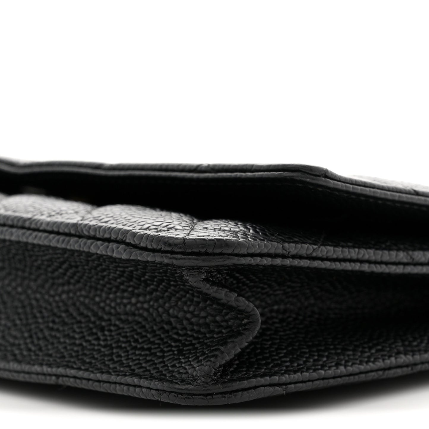 Caviar Quilted Wallet on Chain WOC Black