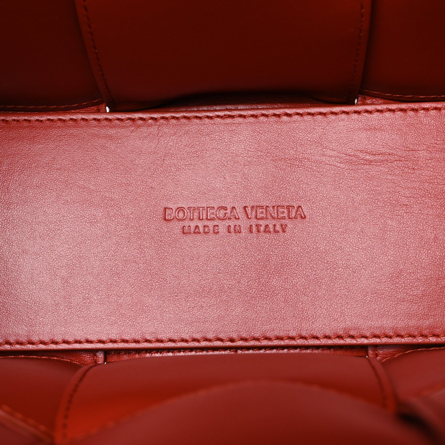 Foulard Intrecciato Pleated Mini Arco Tote Red