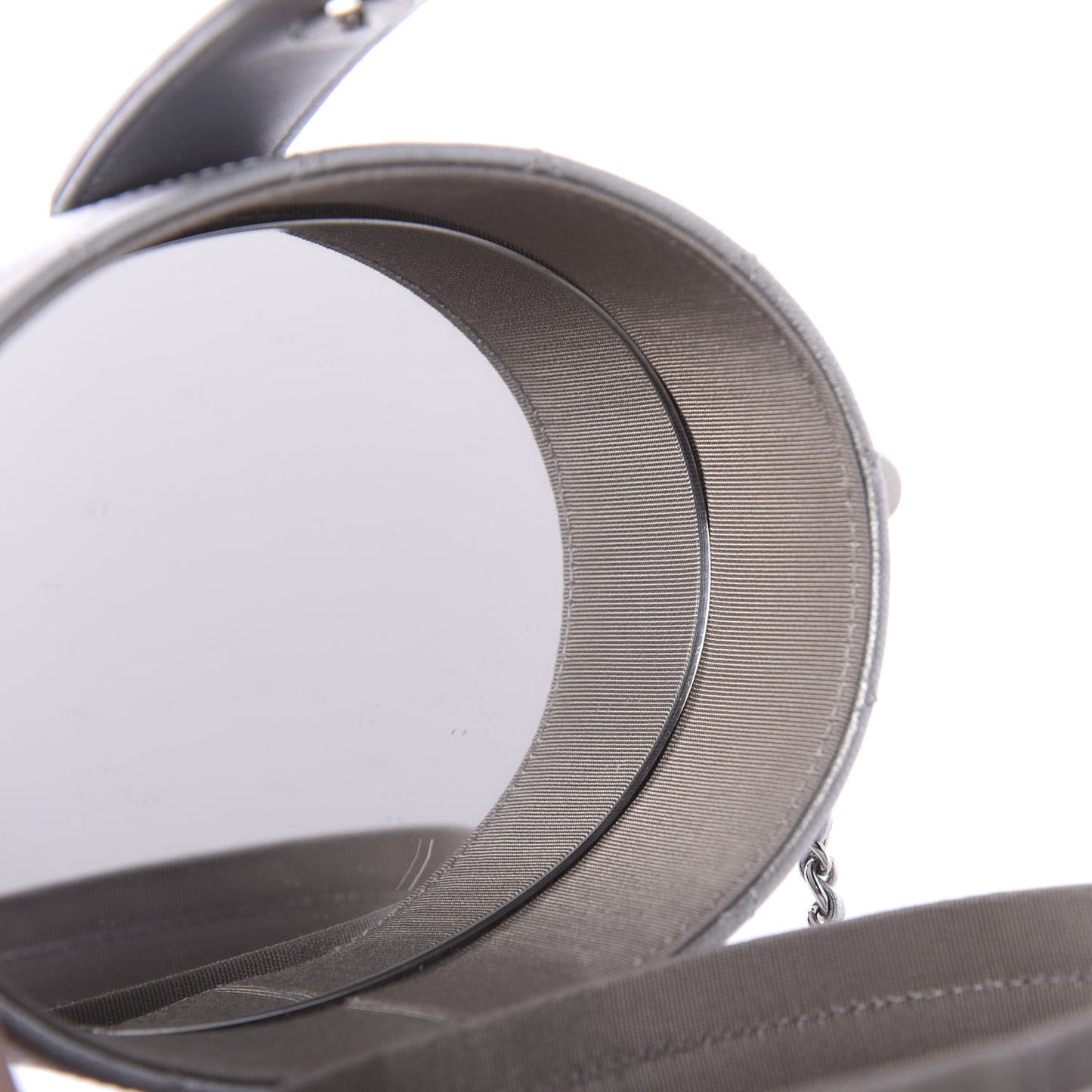 Metallic Lambskin Quilted Round Vanity Case With Chain Silver