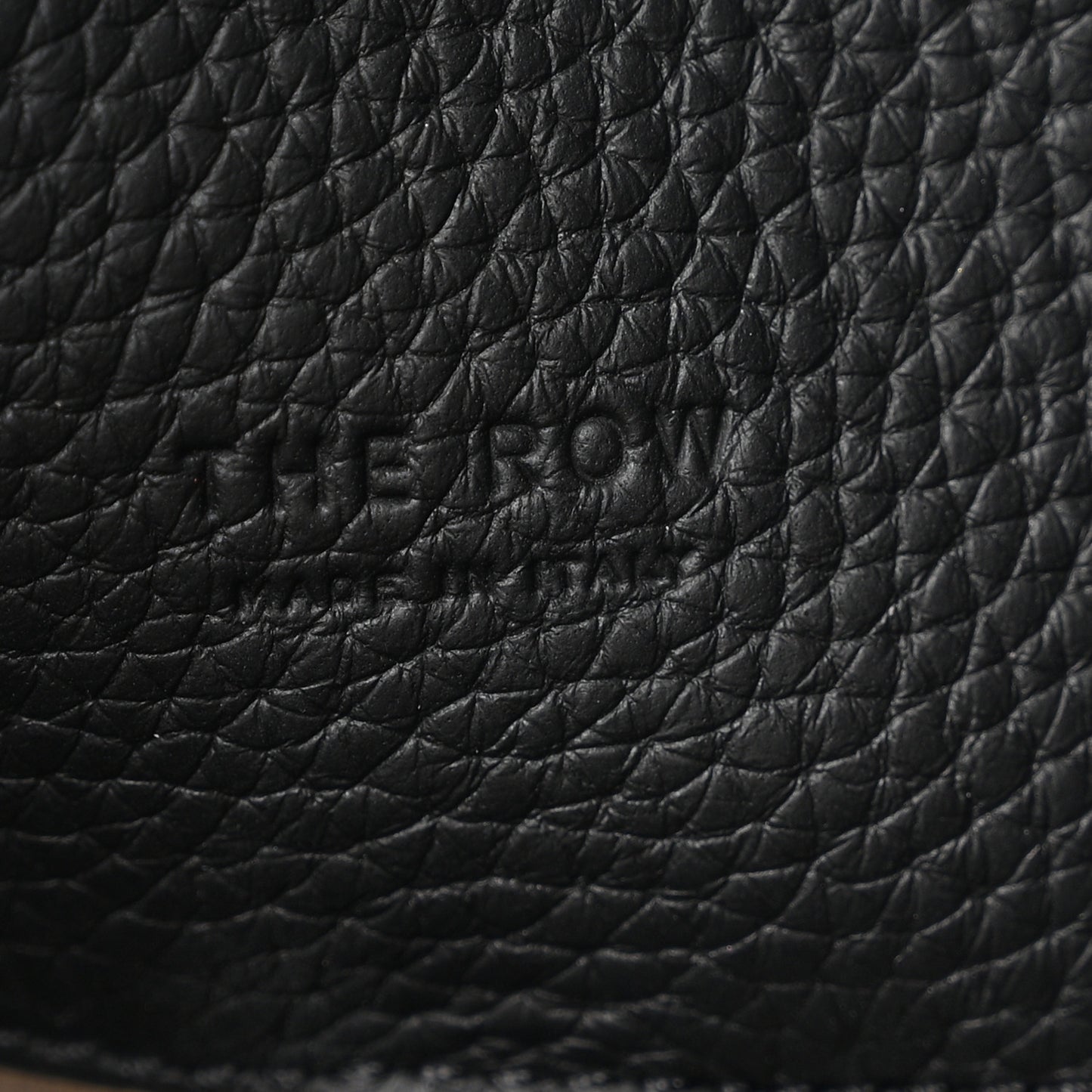 Matte Grained Calfskin Soft Margaux 15 Black