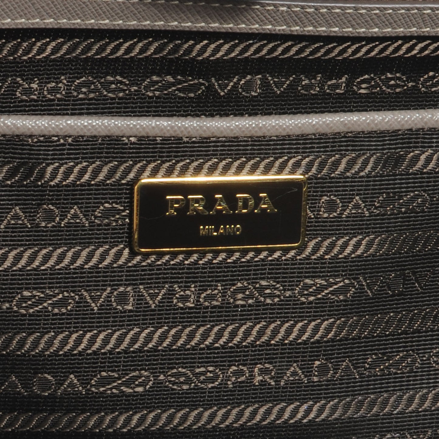Saffiano Lux Large Tote Argilla