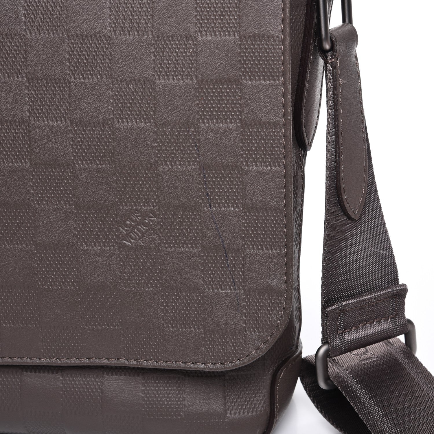 Louis Vuitton Damier Infini District PM Granit 8 of 8