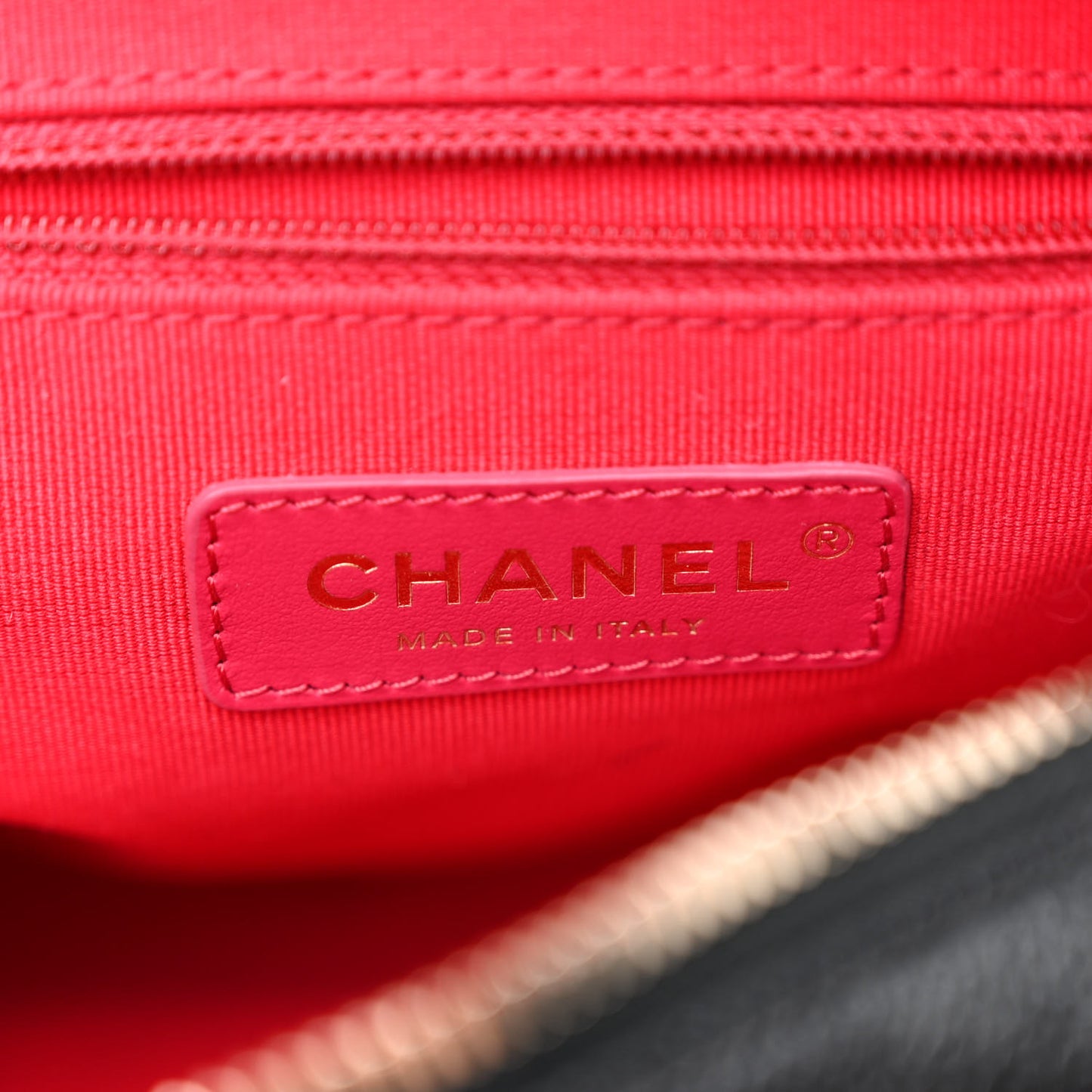 Shiny Caviar Quilted Chain Melody Backpack Black