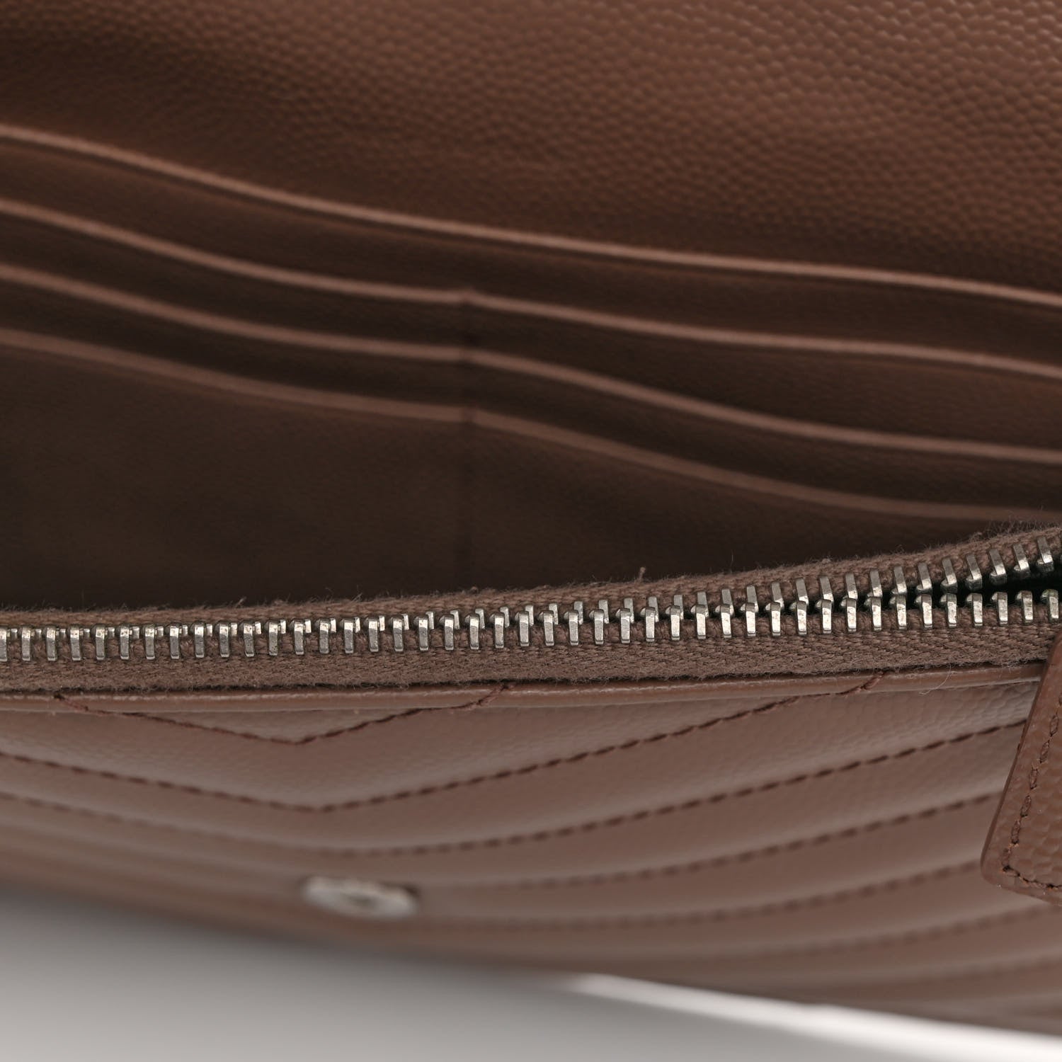 Saint Laurent Grain De Poudre Matelasse Chevron Monogram Envelope Chain Wallet Fard 8 of 11