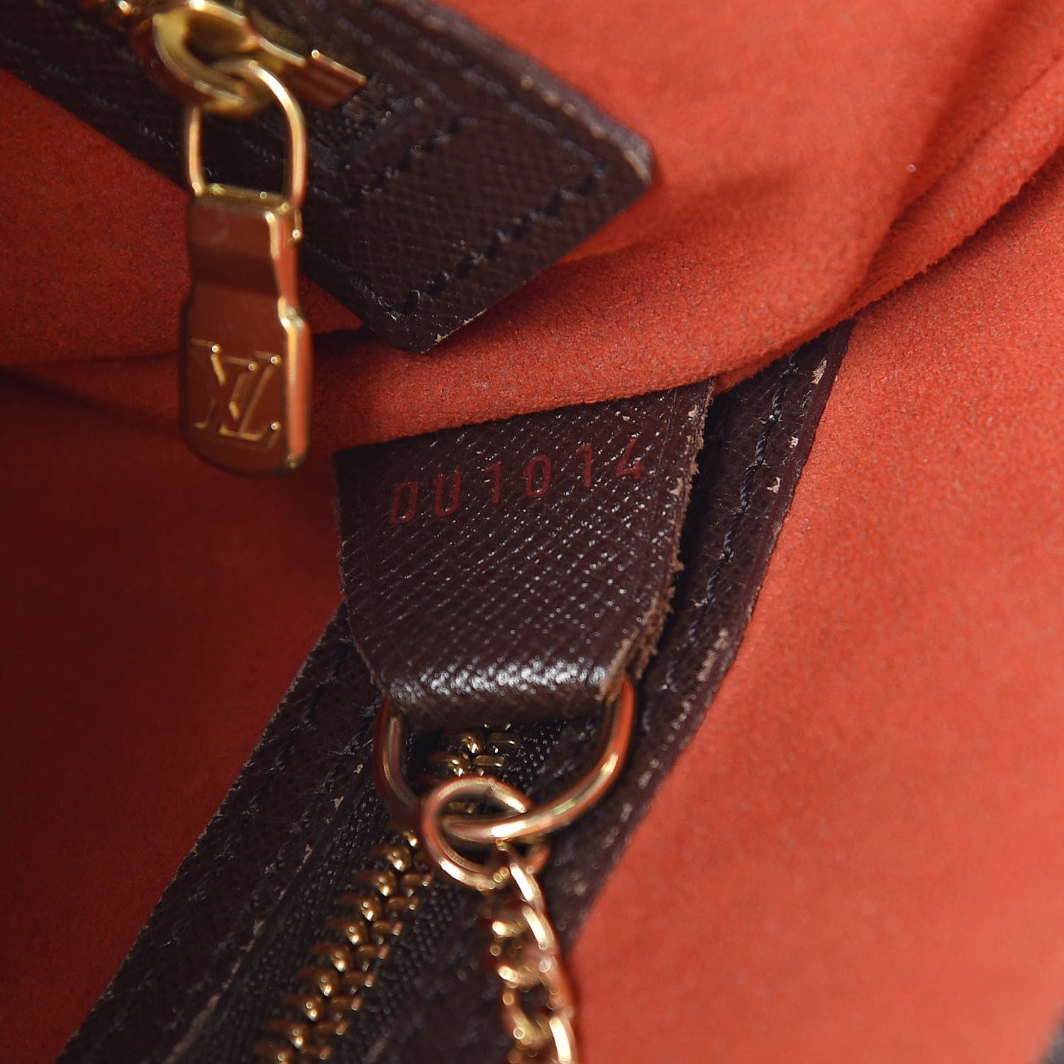 Louis Vuitton Damier Ebene Marais Bucket 23 7 of 14