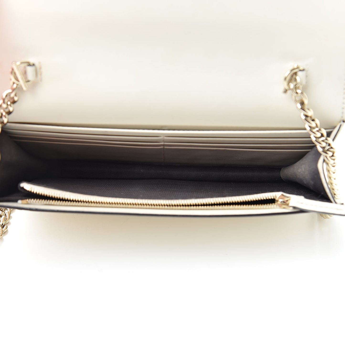 Guccissima Signature Bowy Chain Wallet Mystic White
