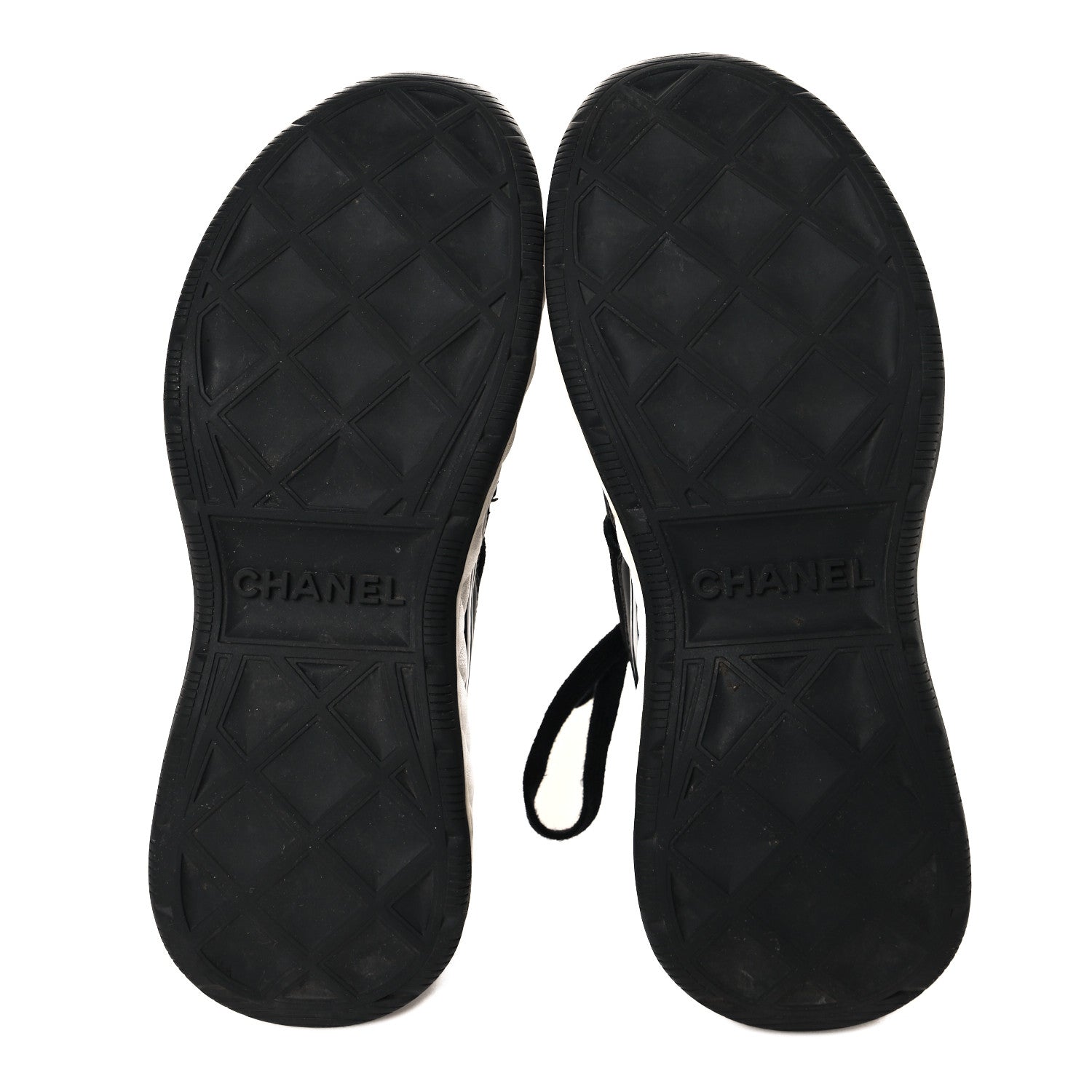 Chanel Velvet Calfskin Mixed Fibers CC Sneakers 35 Black 6 of 9