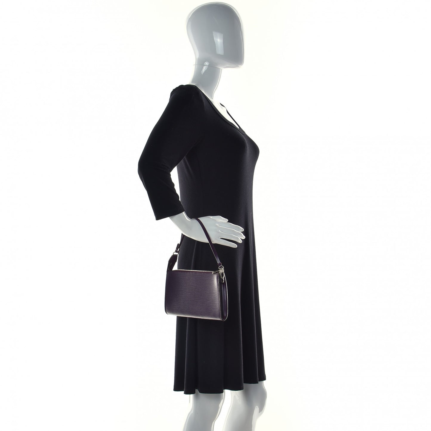 Epi Pochette Accessories 24 Cassis