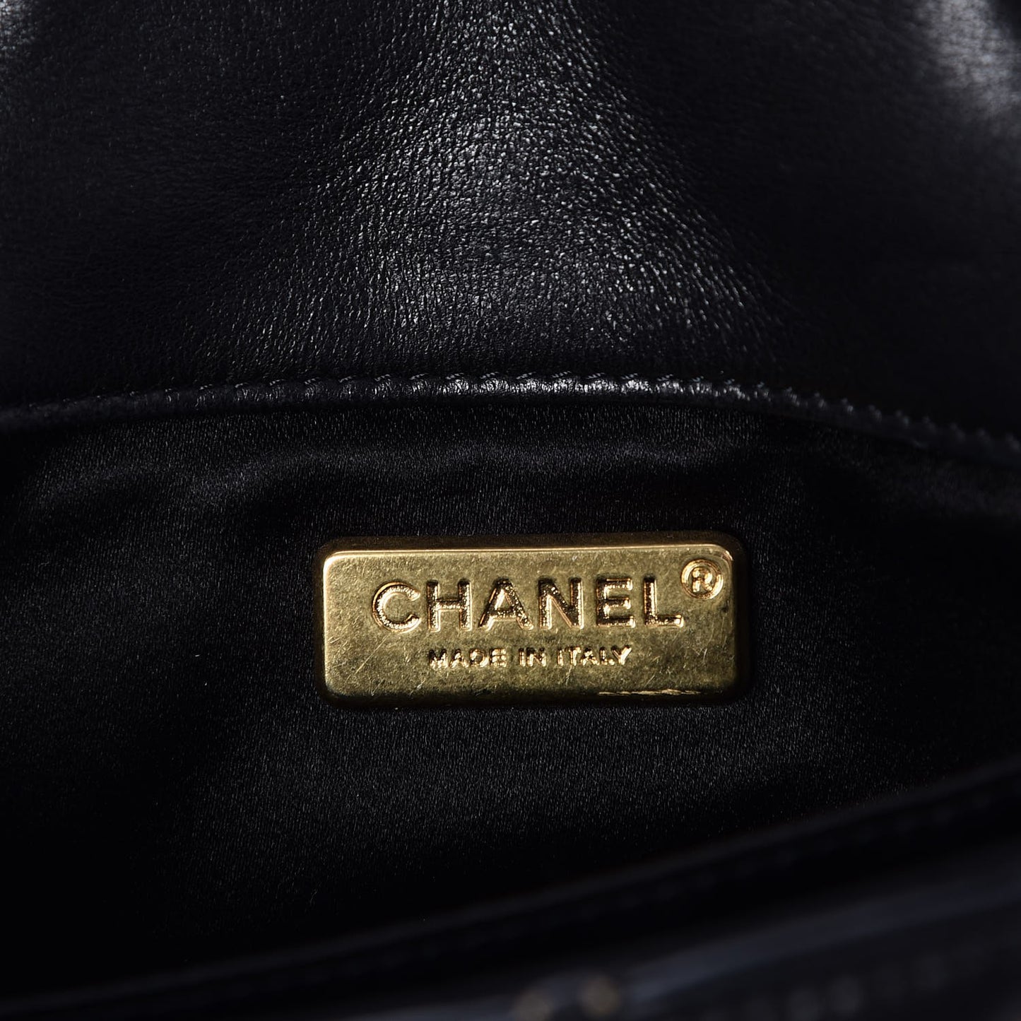 Lambskin Quilted Extra Mini Studded Flap Black