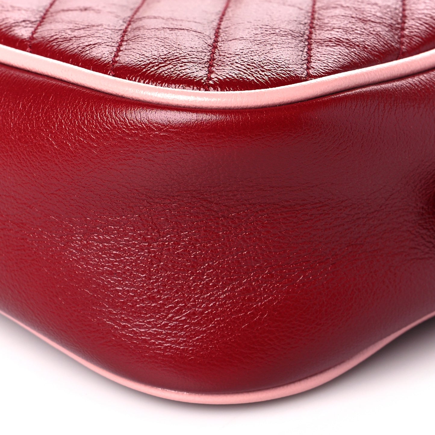Azalea Calfskin Enamel Matelasse Diagonal Small Torchon GG Marmont Chain Shoulder Bag New Cherry Red Wild Rose