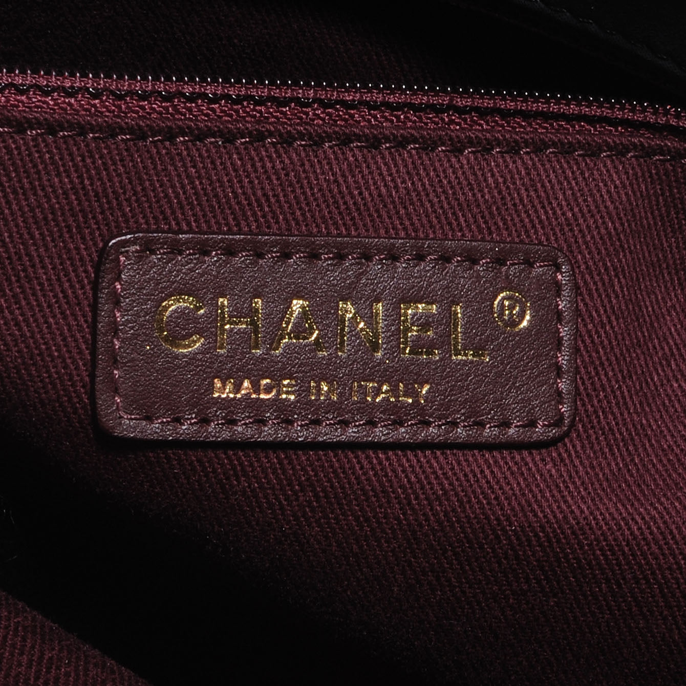 Chanel Iridescent Calfskin Surpique Chevron Small Tote Black 7 of 9