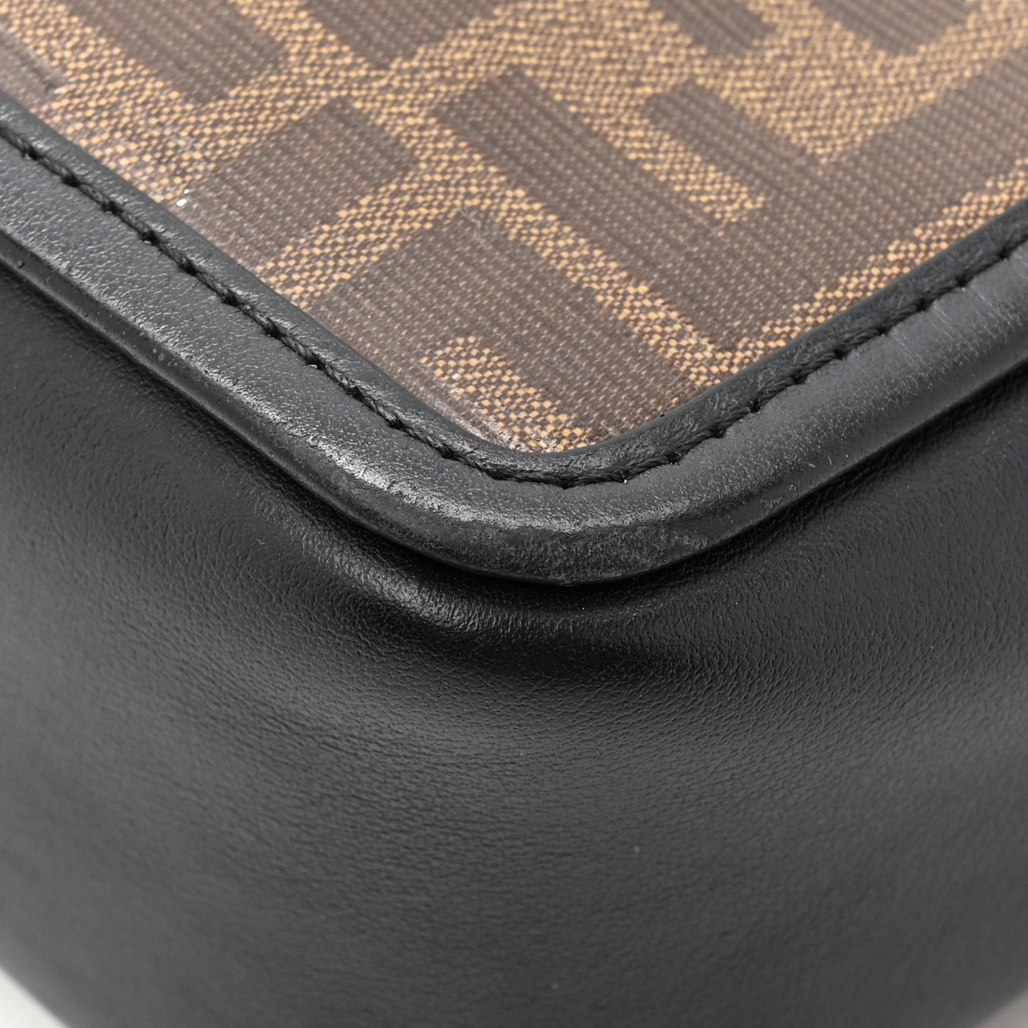 Glazed Fabric Vitello Century FF 1974 Stamp Patch Mini Camera Case Mogano Panna Black