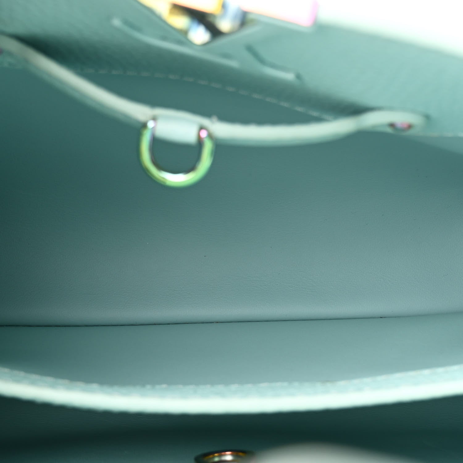 Louis Vuitton Taurillon Capucines BB Iridescent Topaz 5 of 11