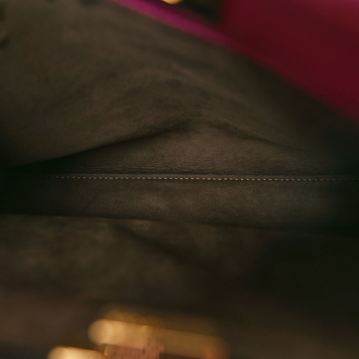 Vitello Seta Medium Peekaboo Iconic Satchel Magenta