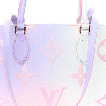 Louis Vuitton Monogram Giant Spring In The City Onthego GM Sunrise Pastel 7 of 11