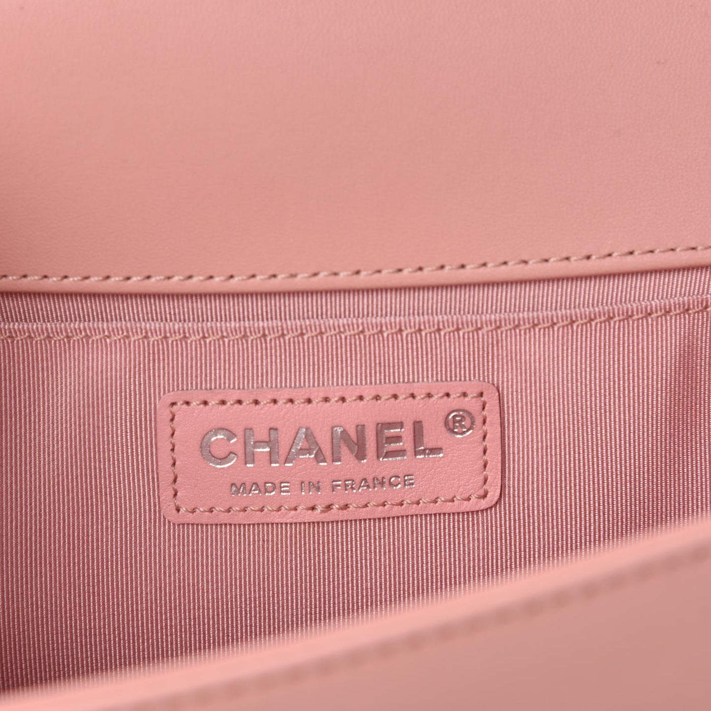 Lambskin Quilted Medium Boy Flap Light Pink