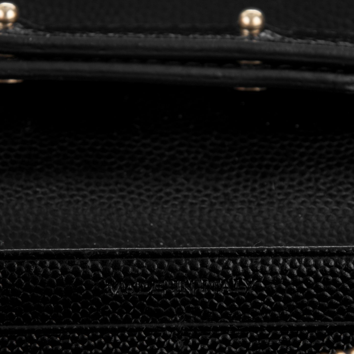 Grain De Poudre Monogram Chain Wallet Black