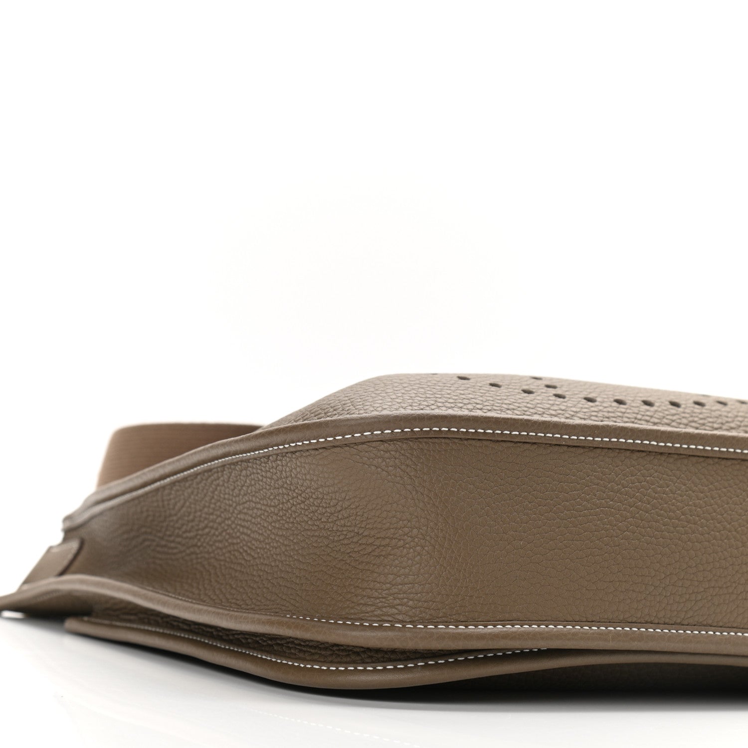Hermes Taurillon Clemence Evelyne III PM Etoupe 9 of 10