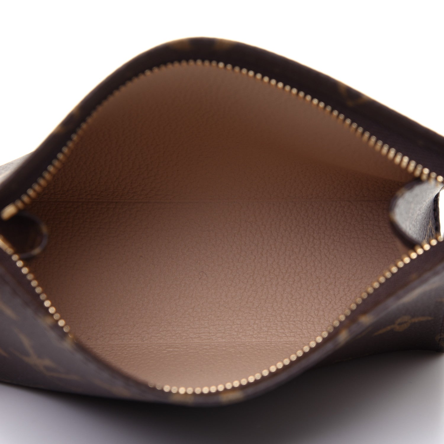 Louis Vuitton Monogram Toiletry Pouch 15 5 of 8