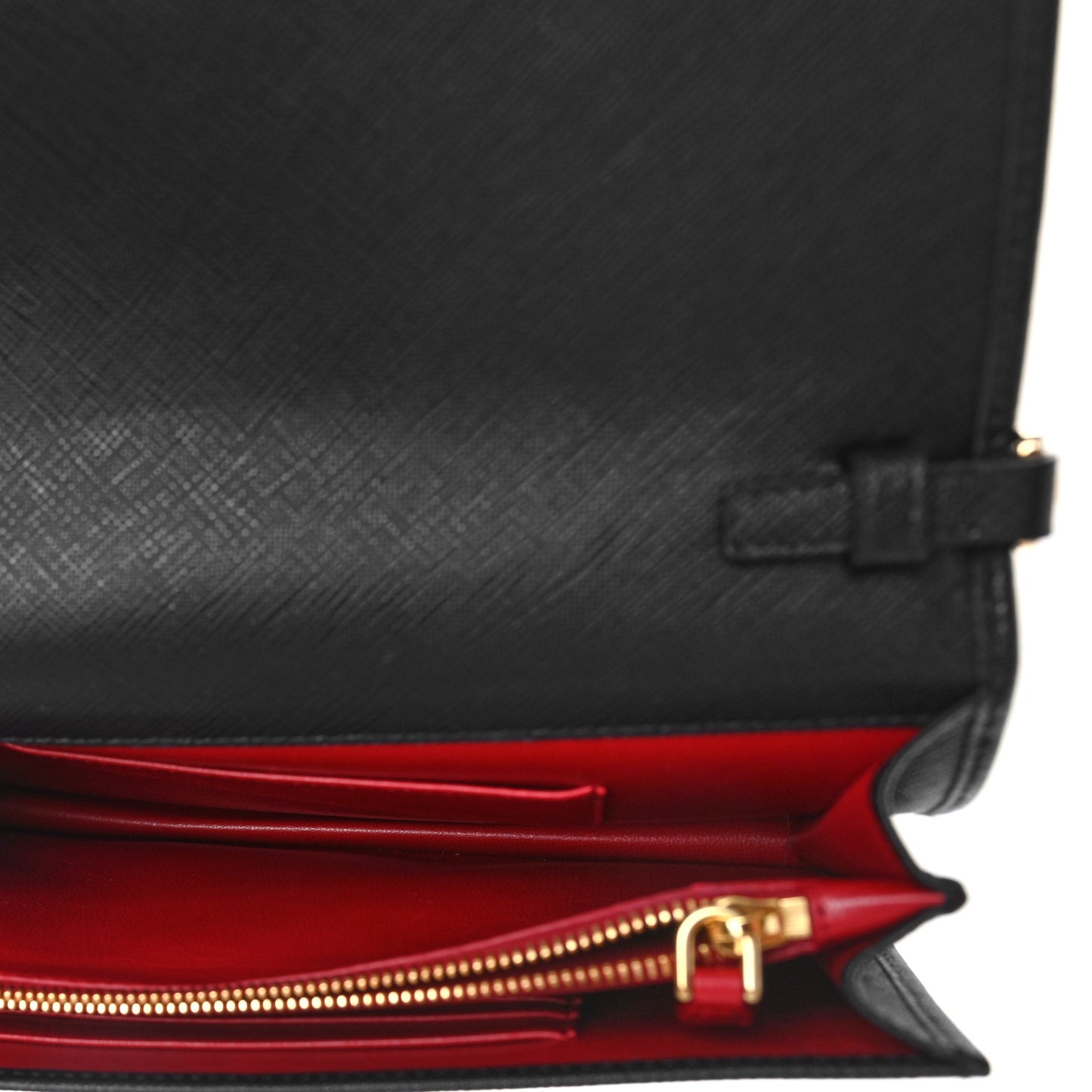 Saffiano Lux Monochrome Chain Wallet Black Black