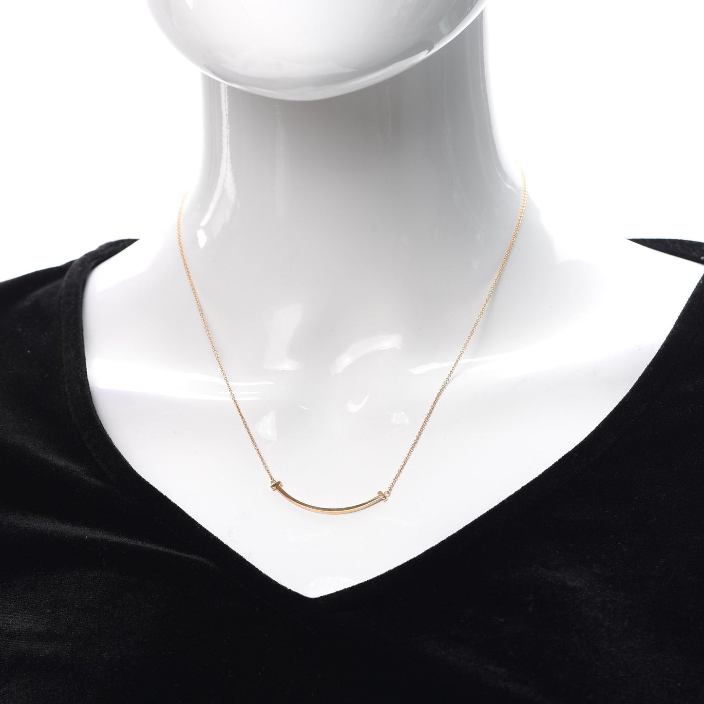 18K Rose Gold Small T Smile Pendant Necklace
