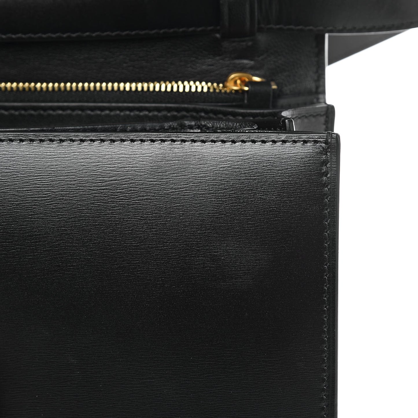 Box Calfskin Medium Classic Box Flap Bag Black