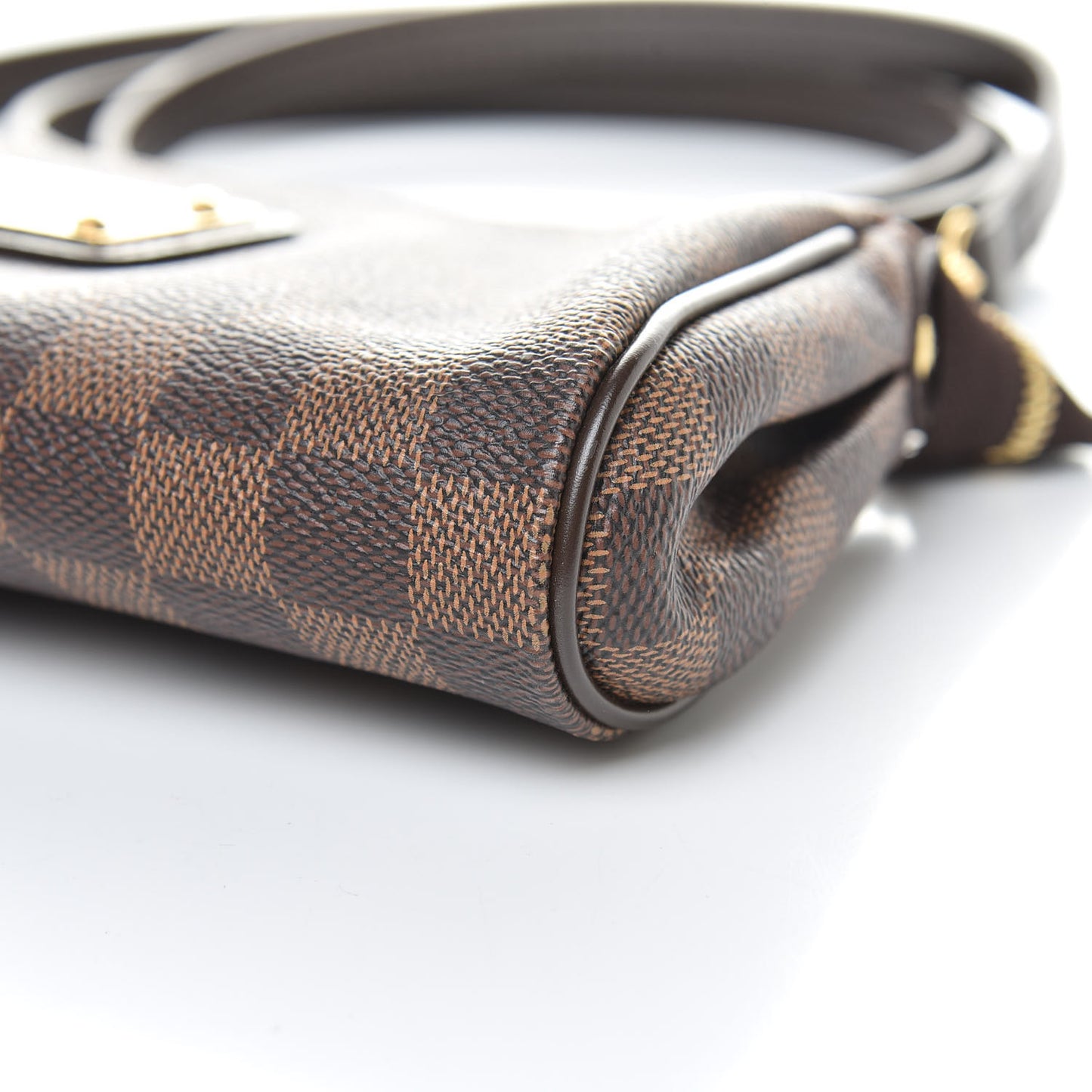 Damier Ebene Eva Clutch