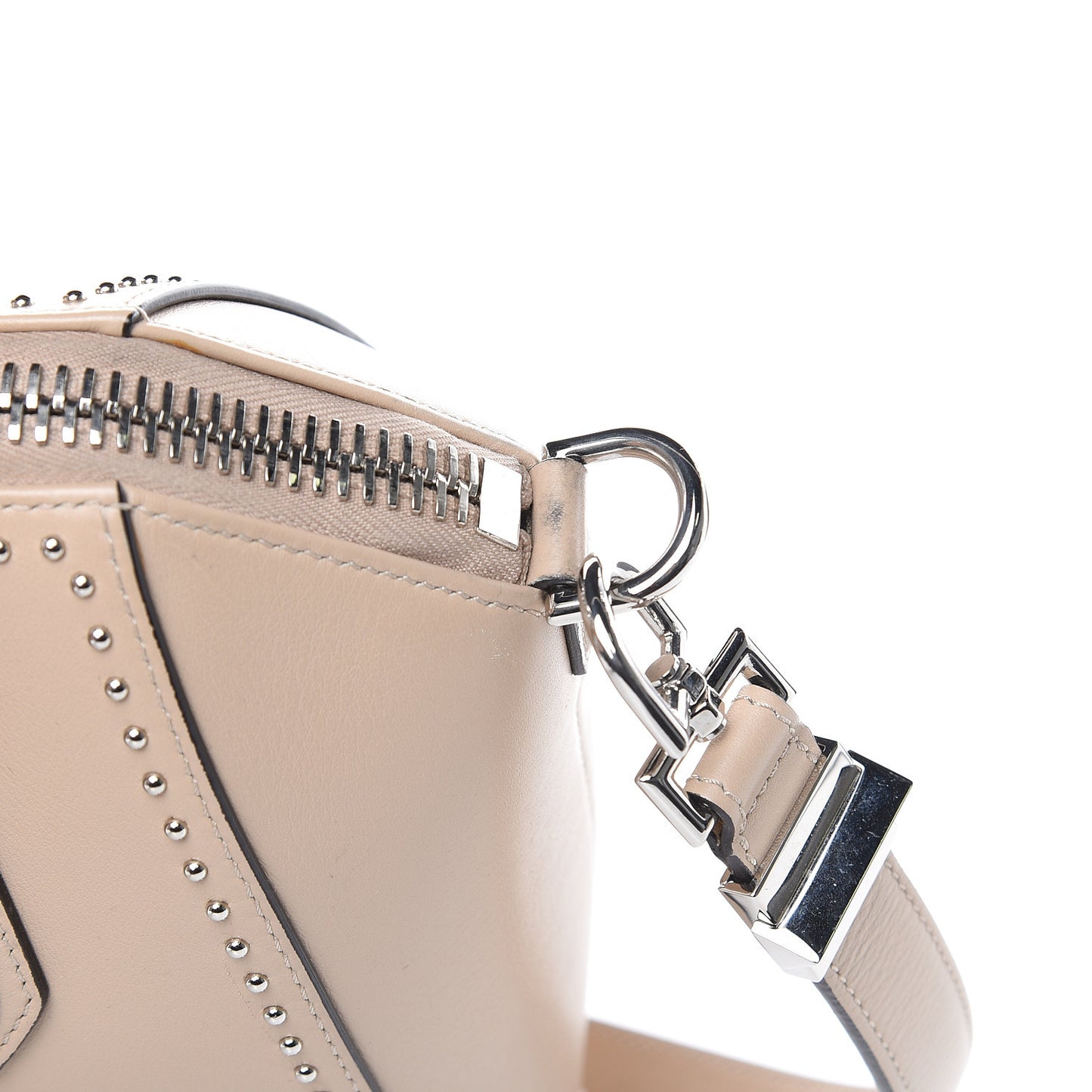 Calfskin Small Studded Antigona Nude