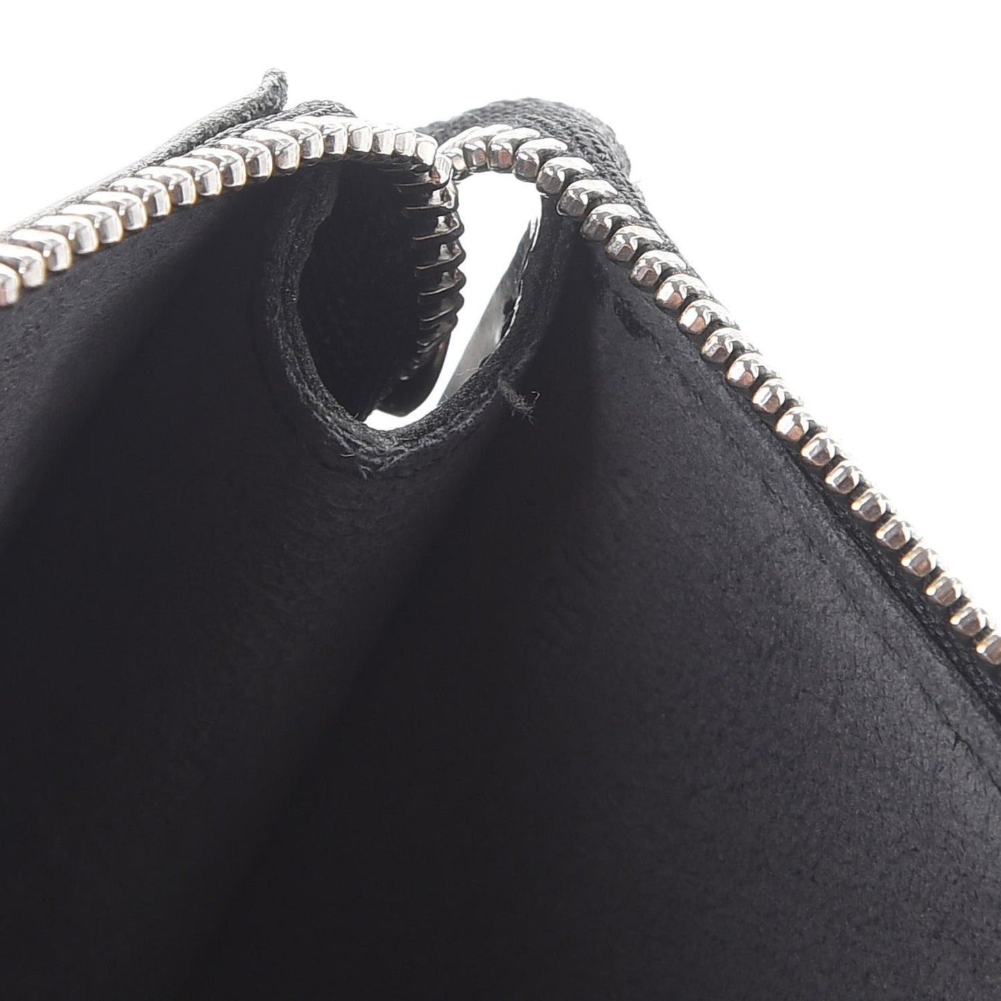 Epi Pochette Accessories 24 Black