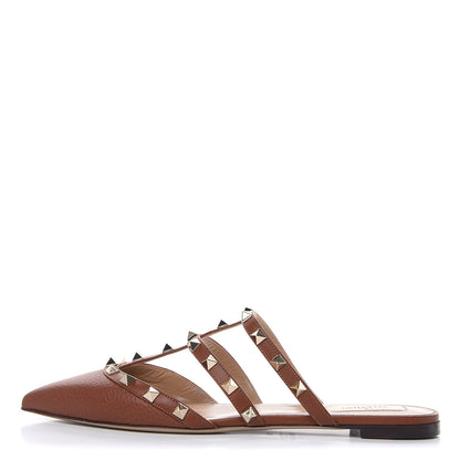 Valentino Garavani Pebbled Calfskin Rockstud Flat Cage Mules 38.5 Saddle Brown 1 of 9