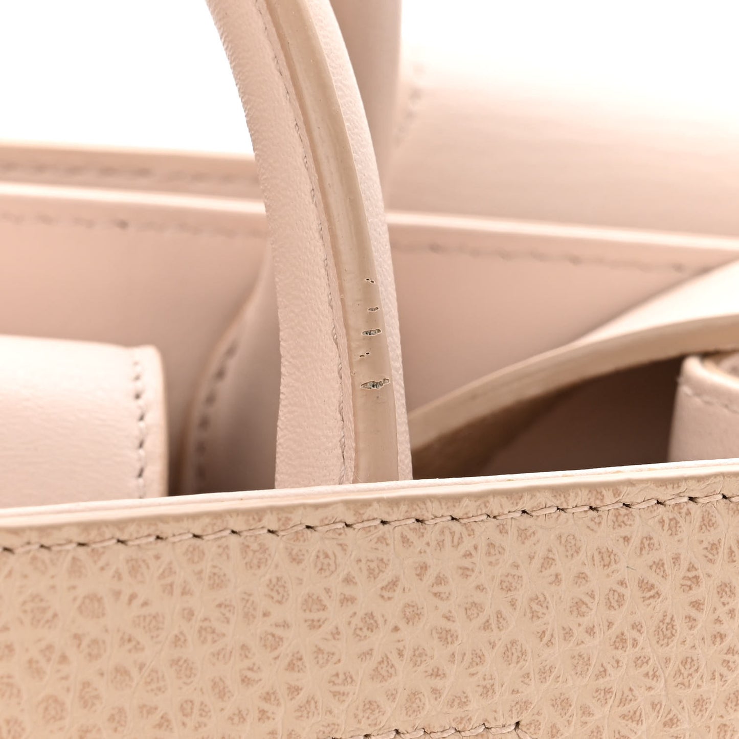 Grained Calfskin Medium Diorever Flap Tapioca