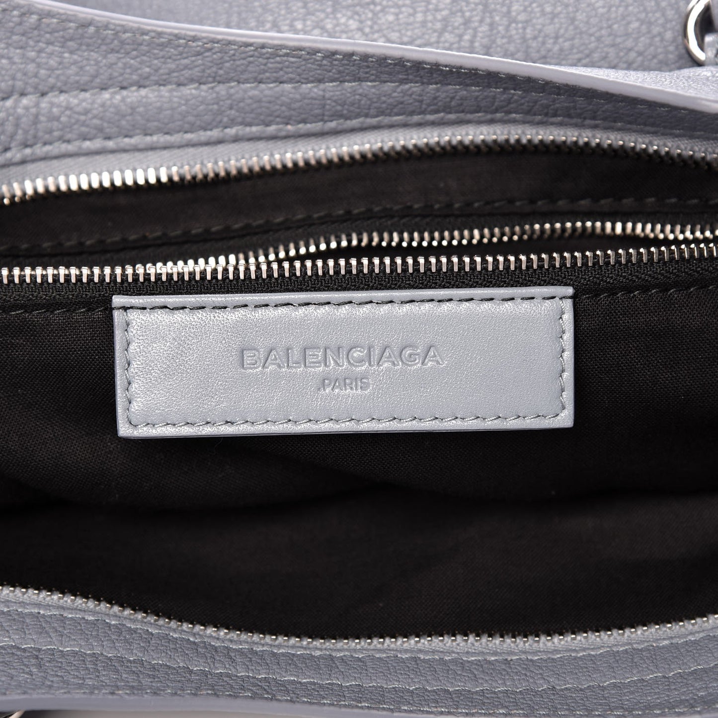 Chevre Silver Metallic Edge Hardware City Bleu Acier